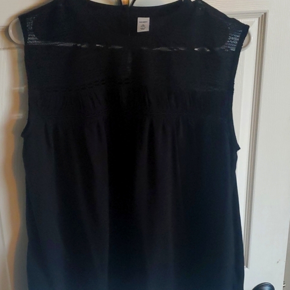 Old Navy Tank - Picture 1 of 3